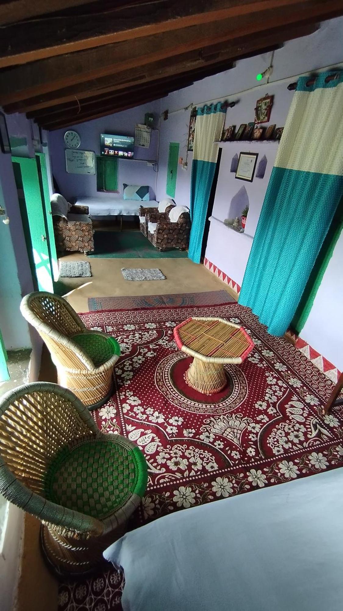 Dwarahat Village Farmstay- Babaji'S Cave Chambre photo